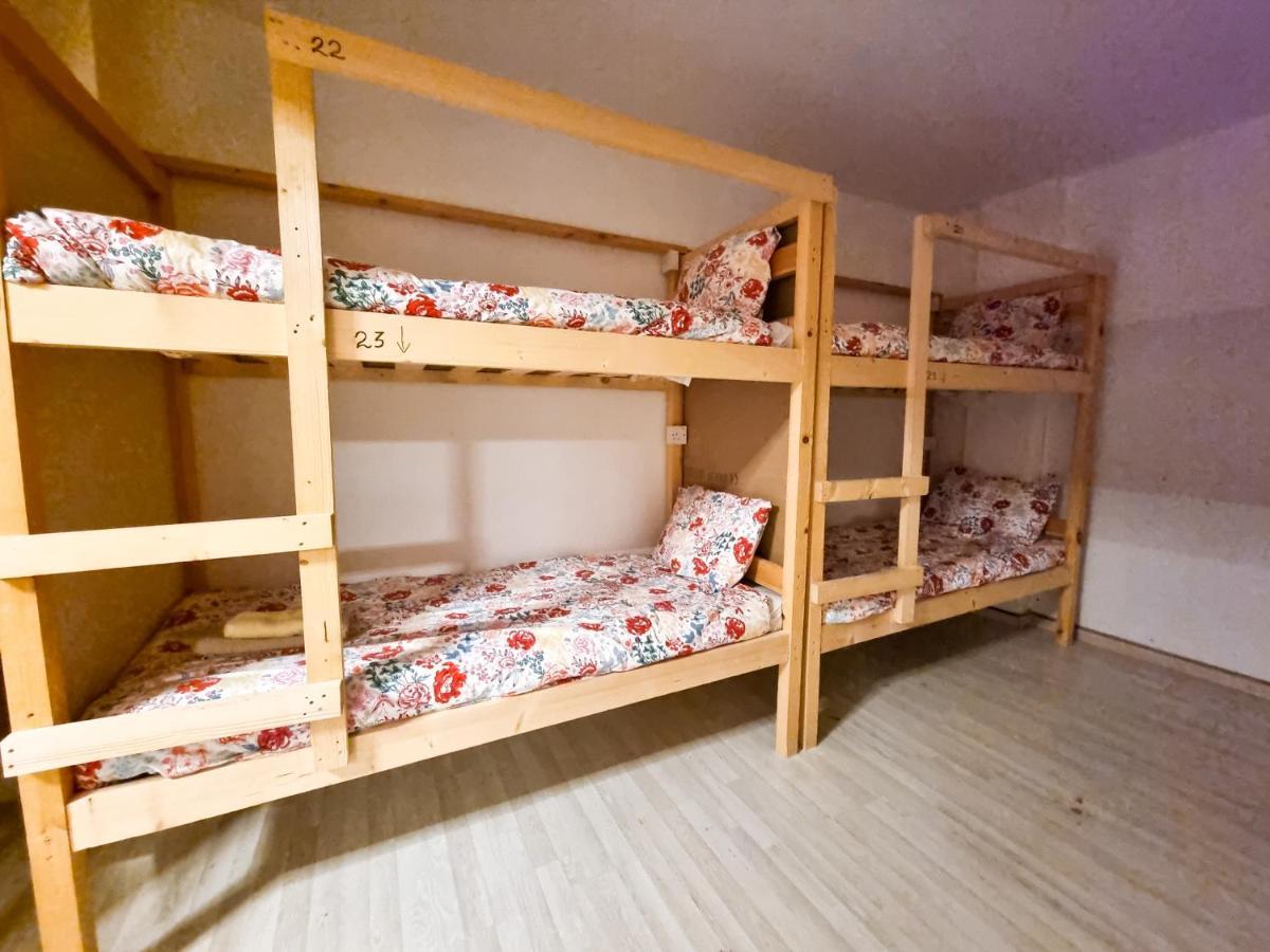 Unique City Hostel 100 Meters From Beach Larnaca Exteriér fotografie